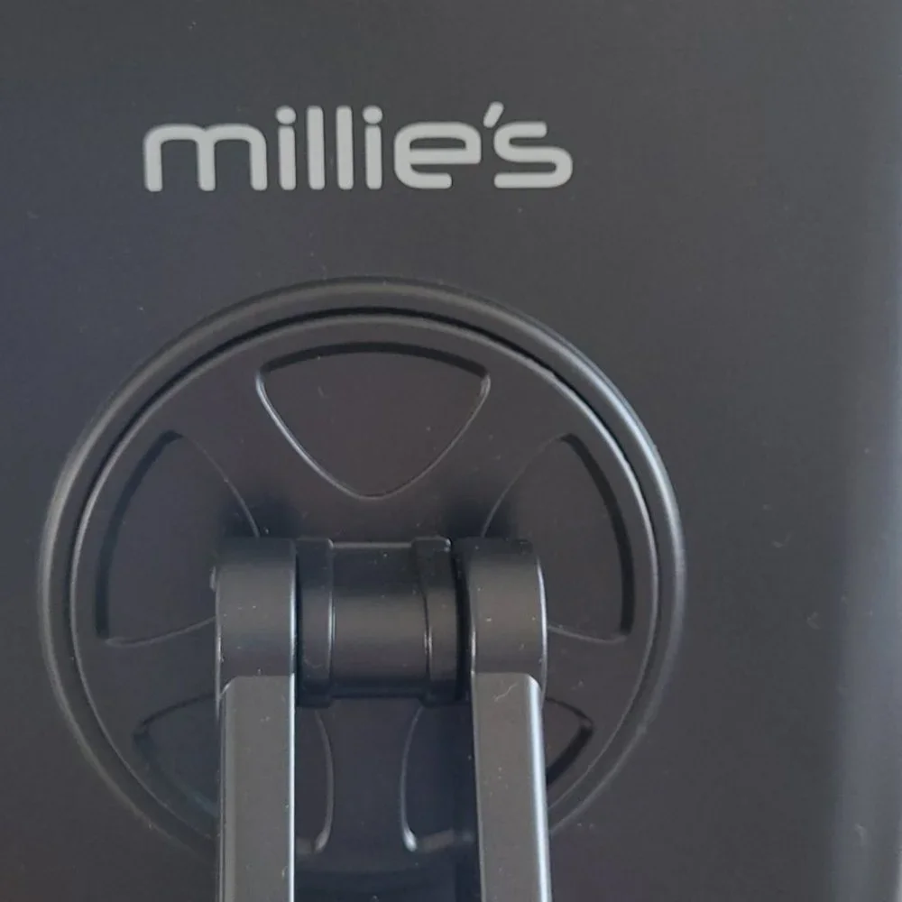 MILLIE'S VANITY Light Mirror